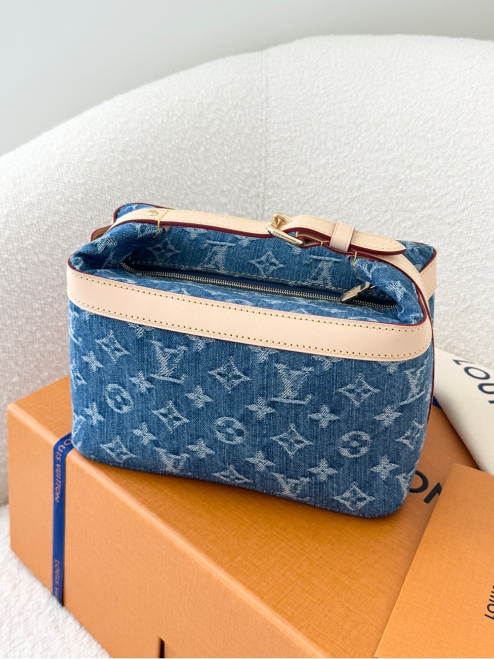 ❌SOLD❌Louis Vuitton 2026 Monogram Denim Cruiser Toiletry Bag - Blue Denim